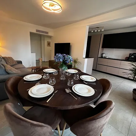 Апартаменты 2 - Terrasse, Parking Gratuit & Climatisation *
